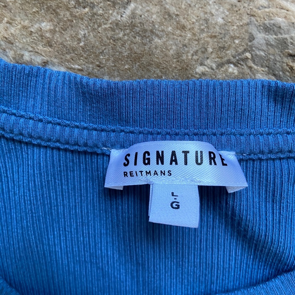 Tank top - Picture 3 of 3